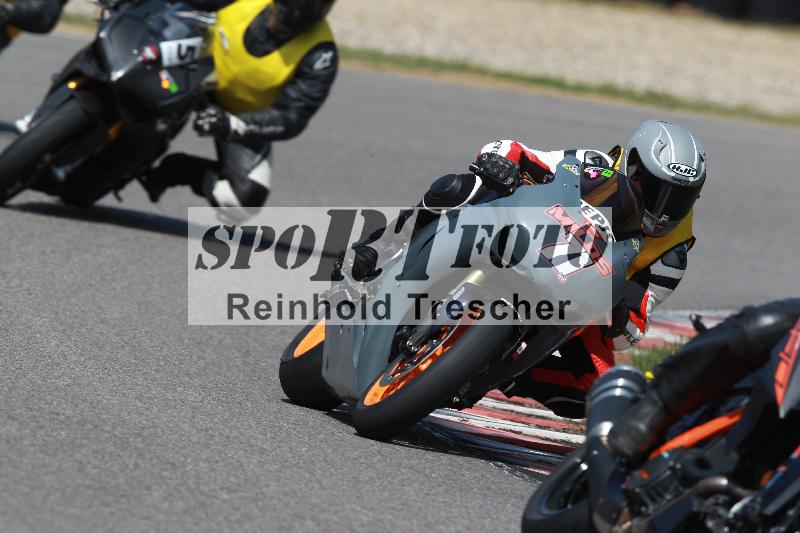 /Archiv-2022/06 15.04.2022 Speer Racing ADR/Instruktorengruppe/71